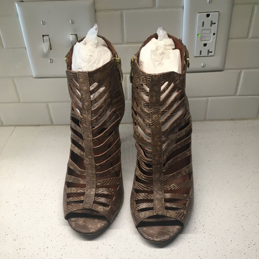 Vince Camuto Aphrodite Sandal